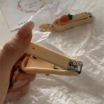 Adorable Carrot-Shaped Stainless Steel Nail Clippers with Straight Edge Blade - Modern Style Nail Trimmer with Cat Claw Pendant - Unscented, Splash-Proof - Image 5