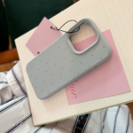 INS Heart Liquid Silicone and Hard Phone Case - Simple Couple Design for Apple Phones - Image 3