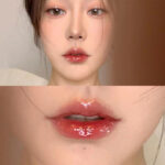 Cappuvini Dudu lip oil, transparent , moisturizingand hydrating lip gloss, fine shimmer, layered glass lip - Image 5