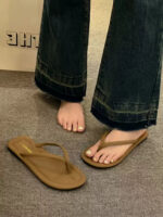 Flat Toe Post Sandals for Beach & Casual Wear - Image 11