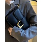 High-end baguette bag, retro handheld armpit bag, stylish girly shoulder crossbody bag - Image 3
