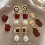 Retro Red Baroque Pearl Simple and High-end  Earrings for Women - Image 2