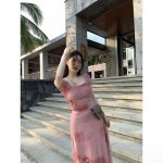 French pink slim-fit pleated printed U-neck dress with elegant waist a long dress - Image 3