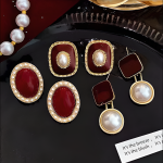 Pearl Stud Earrings Set - Unique Lightweight Luxury Design - Image 6