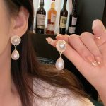 Vintage French Tassel Pearl Earrings – Light Luxury Statement Jewelry - Image 5