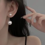 Vintage French Tassel Pearl Earrings – Light Luxury Statement Jewelry - Image 4