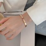 Titanium Steel Non-Fading Rhinestone Bracelet for Women – Rose Gold Oval Design, Trendy Ins Accessory - Image 7