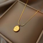 Light Luxury Letter Necklace - Titanium Steel Elegant Clavicle Chain - Image 9