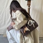 Korean large-capacity vintage Boston shoulder Bag - Image 3