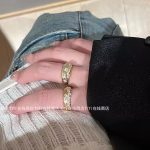 Vintage Wide Band Rhinestone Ring – Brushed Retro Statement Ring for Women - Image 5