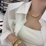 Minimalist Curved Tube Titanium Steel Choker – Fade-Resistant Metal Statement Necklace - Image 3