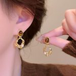 Vintage Pearl Drop Earrings – Irregular Melange Style, Light Luxury Design - Image 2