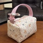 Hello KittyTravel  Bag – Large-Capacity Makeup Organizer with Handle