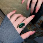 Elegant Green Statement Ring for Women – Adjustable Fashion Open Ring, Minimalist Niche Design - Image 2