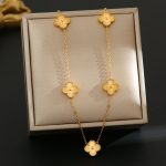 Korean-Japanese Style Clover Titanium Steel Necklace – Laser Shine, Fade-Resistant Luxury Chain - Image 3