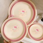 Hello Kitty Foldable Wash Basin – Portable & Thickened Sanrio Face Washing Bowl for Home or Dorm - Image 10