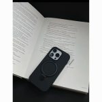 Minimalist Red Liquid Silicone Phone Case with Stand – Full Protection Shockproof Cover - Image 10
