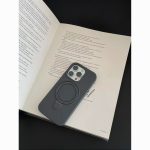 Minimalist Red Liquid Silicone Phone Case with Stand – Full Protection Shockproof Cover - Image 9