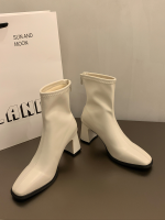 Women's Soft Leather Chunky Heel Slim-Fit Chelsea Ankle Boots - Image 10