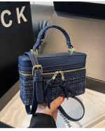 Luxury Red Chain Box Handbag for Women - Image 2