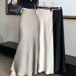 Chic French Fishtail Skirt: Acetate Satin Elegance