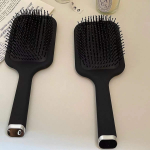 Minimalist Black Air Cushion Hairbrush – Anti-Static Paddle Comb for Women - Image 3