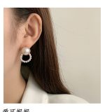 Korean internet celebrity light luxury retro small fragrance high-end pearl earrings - Image 3