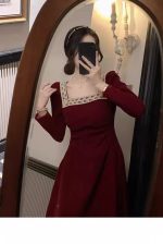 Luxury Burgundy Velvet Bridal Toast Dress – Elegant Engagement & Wedding Evening Gown - Image 3
