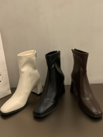 Women's Soft Leather Chunky Heel Slim-Fit Chelsea Ankle Boots - Image 3