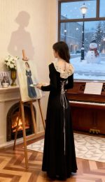 Women’s Elegant Black Knit Maxi Dress - Image 2