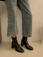 Women's Soft Leather Chunky Heel Slim-Fit Chelsea Ankle Boots - Image 6