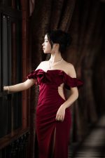 V-Neck Off-Shoulder Bodycon Ruffle Evening Gown – Slimming High-End Party Dress - Image 5