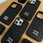 Niche Trend Leather Phone Case – Minimalist Full Protection Anti-Fall Cover for Women - Image 8