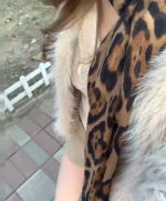 Vintage Leopard Print Scarf – Elegant & Versatile Neck Wrap - Image 2