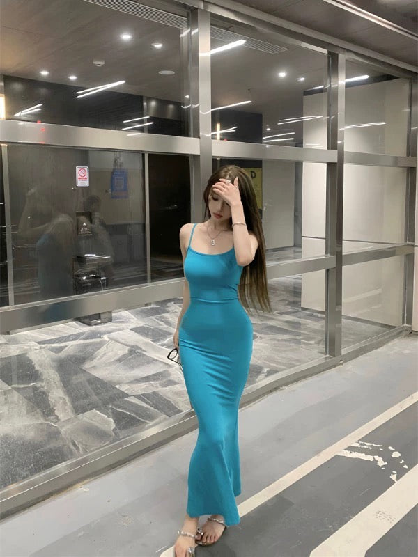 IMG_1574 Temperament Slim-fit spaghetti strap Fishtail Long Dress - Image 1