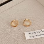 Simple and versatile pearl earrings new trendy Internet celebrity temperament earrings - Image 12