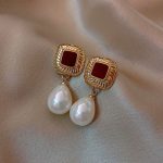 Retro Red Baroque Pearl Simple and High-end  Earrings for Women - Image 15