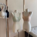 Seamless Contrast Color Latex Cotton Bra – Breathable, Fixed Cup, Side Lift
