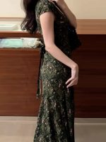 French Green Vintage Floral Maxi Dress - Image 3