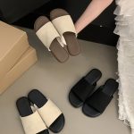 French Casual Open Toe Flat Non-Slip Beach Sandals - Flip-Flops for Women - Image 3
