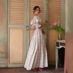 Niche Design Backless Floral Seaside Dress for Women – Elegant Flowy Vacation Style - Image 7
