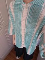 Color Block Hollow Knit Short Sleeve Cardigan - Image 2