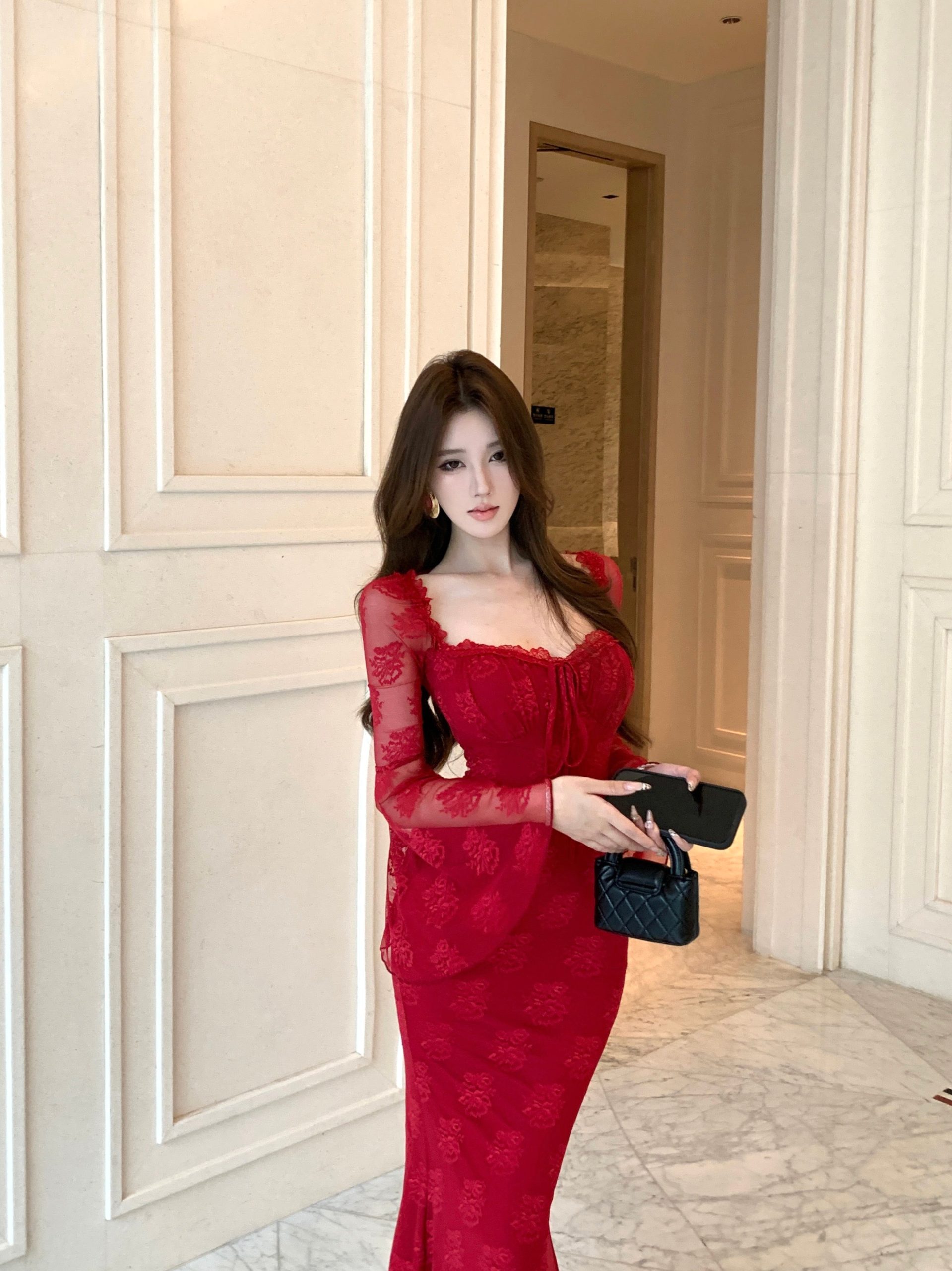 O1CN01ScxiLe21g0hgUYRCK__738657013 Women's Lace Hollow Square Neck Flared Sleeve Slim Bodycon Dress - Image 1