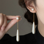 Textured Teardrop Faux Pearl Two-Way Stud Earrings - Image 5