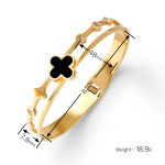 Cross-border wholesale electroplated gold female models female high-grade female non-fading jewelry ins four-leaf clover titanium steel bracelet - Image 2
