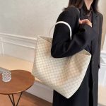 Luxury Large Tote Bag for Women – Lightweight Designer Shoulder Handbag - Image 5