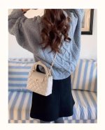 Korean Style Diamond-Pattern Chain Bag – Elegant Chanel-Inspired Shoulder Bag - Image 4