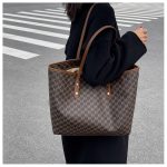 Luxury Large Tote Bag for Women – Lightweight Designer Shoulder Handbag - Image 4