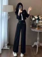 Chic Two-Piece Set for Women – Elegant Top and Wide-Leg Pants Outfit