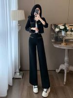 Chic Two-Piece Set for Women – Elegant Top and Wide-Leg Pants Outfit - Image 4